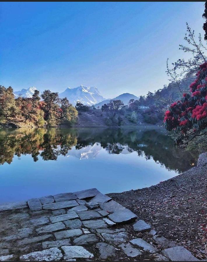 Pandava'S Cafe & Stay Chopta Екстериор снимка