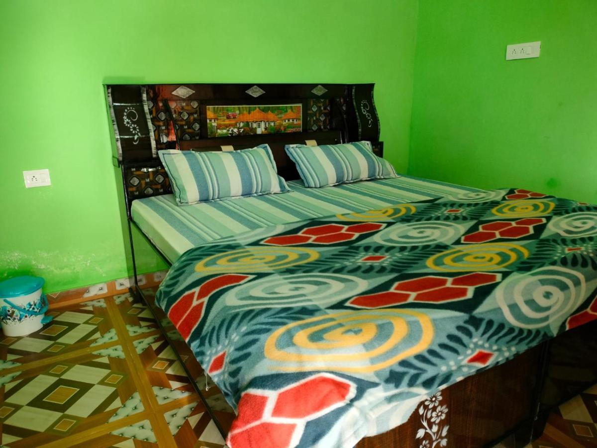 Pandava'S Cafe & Stay Chopta Екстериор снимка