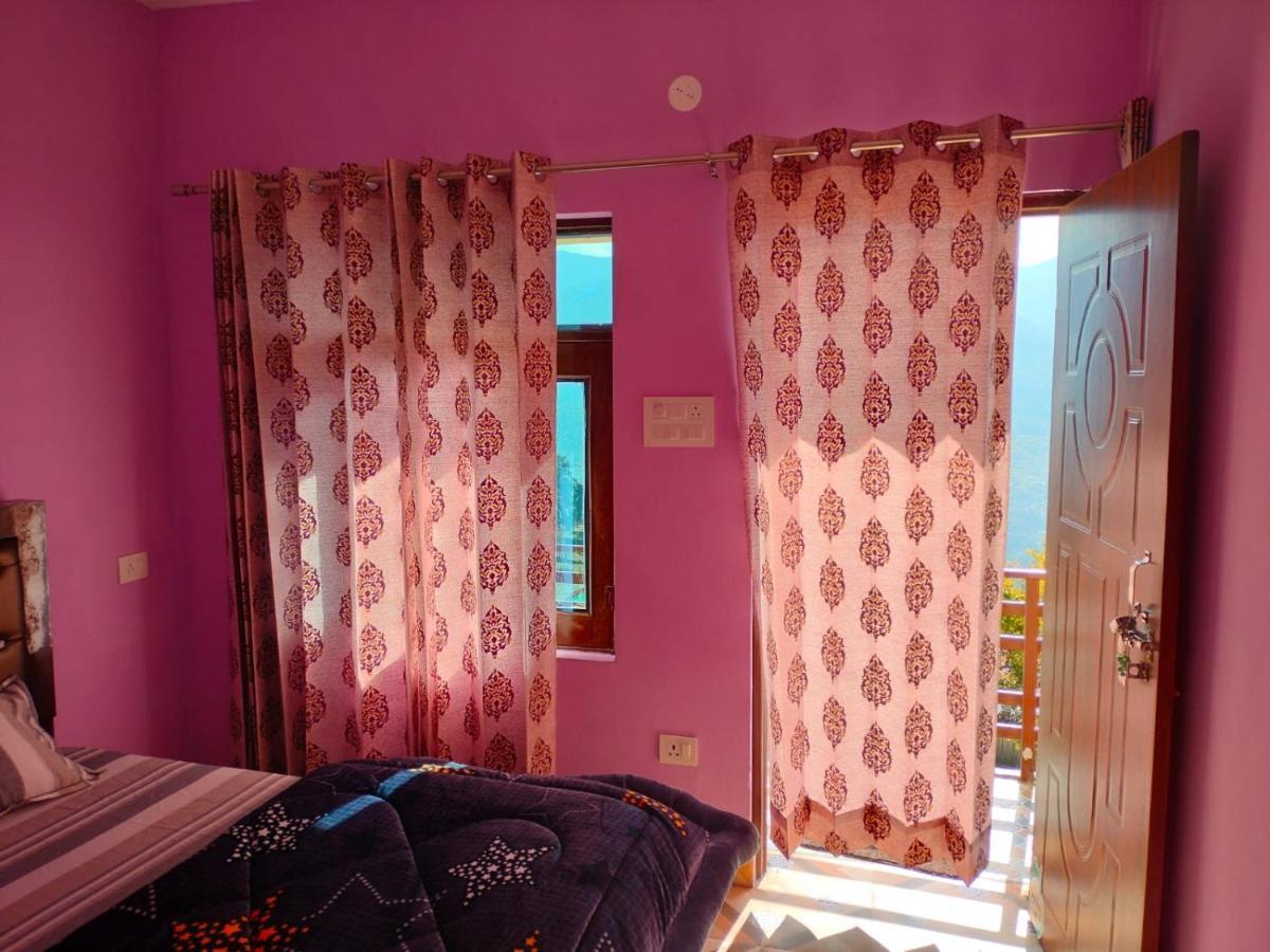 Pandava'S Cafe & Stay Chopta Екстериор снимка